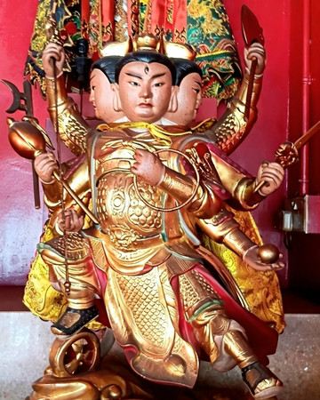 南山宮（Nanshan Palace）で過ごす、私だけの禅タイム。 | Trip.com