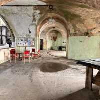 “Explore the Hidden Gem of Wales: St. Catherine’s Island & Historic Fort Tenby”