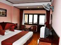 Cat Ba Sunrise Resort