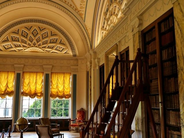 🏛 Sledmere House, Yorkshire – Georgian Grandeur with Lived-In Charm