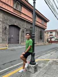 Walking tour to Manila's finest spots! 🇵🇭