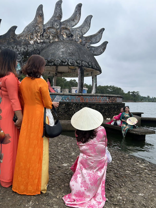 📌 Hue for $100: 2 Days in a City Where History Breathes