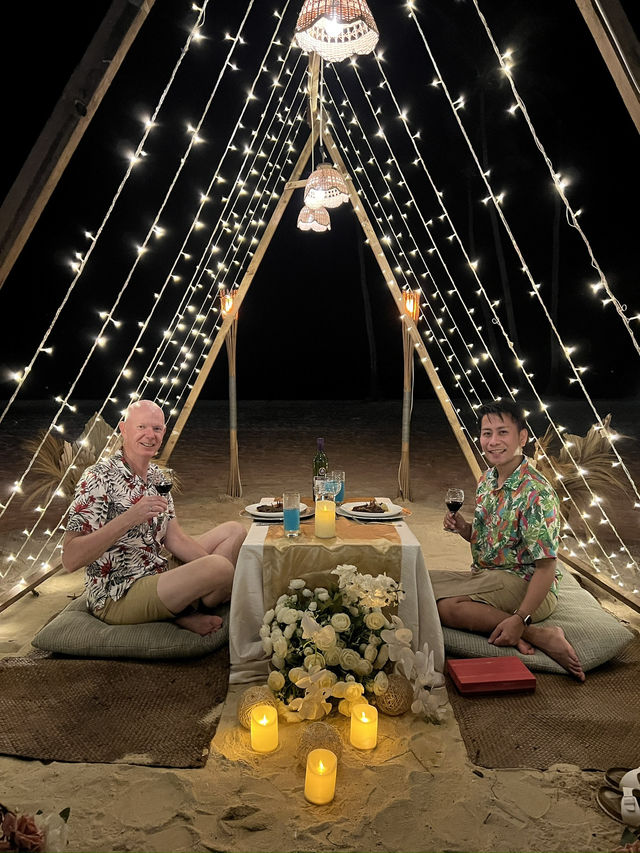 Waves, Wine & Whispers – A Romantic Beach Dinner at Savoy Boracay 💑🌅  