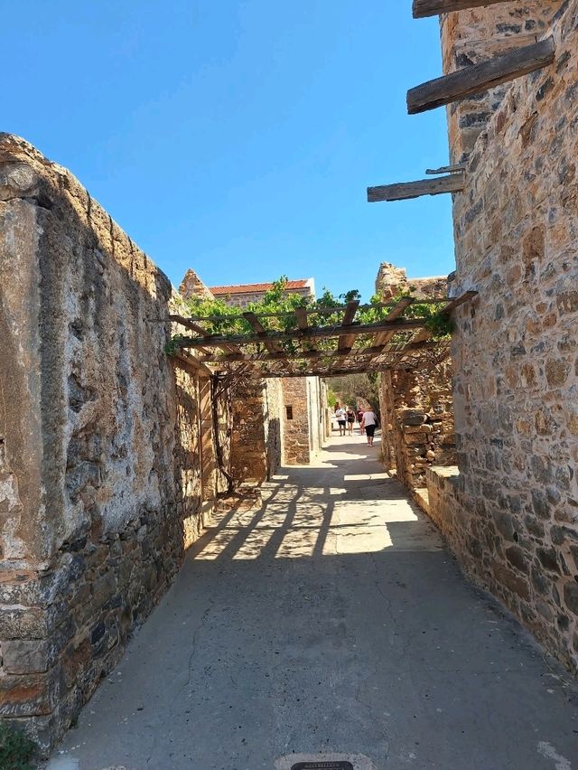 🌊Spinalonga Island Day Tour: Tips, Tricks & Attractions 🏰