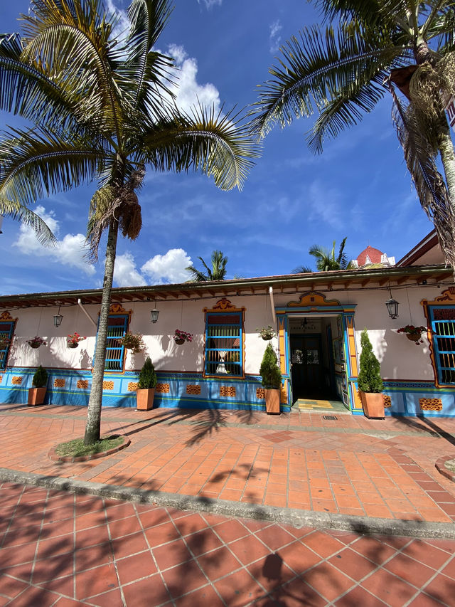 Exploring Guatapé in Colombia means diving into pure culture
