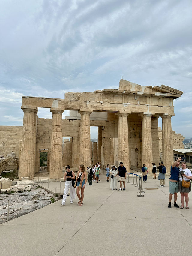 🏛️ The Sacred Rock Above the City 🏛️ The Sacred Rock Above the City