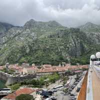 Средиземноморье с палубы круизного лайнера.