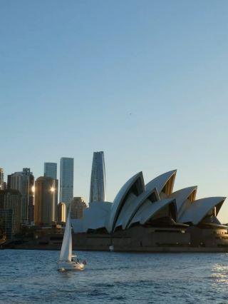 The Day I Dared to Escape the Ferry Docks of Sydney 🇦🇺🌊