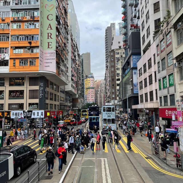 Hong Kong by Tramway 🚃 