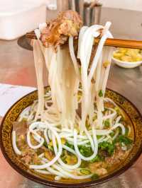 說說安順那些不需要營銷的店｜清湯牛肉粉