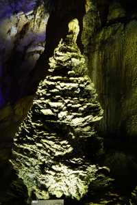 國內罕見的最大溶洞——織金洞