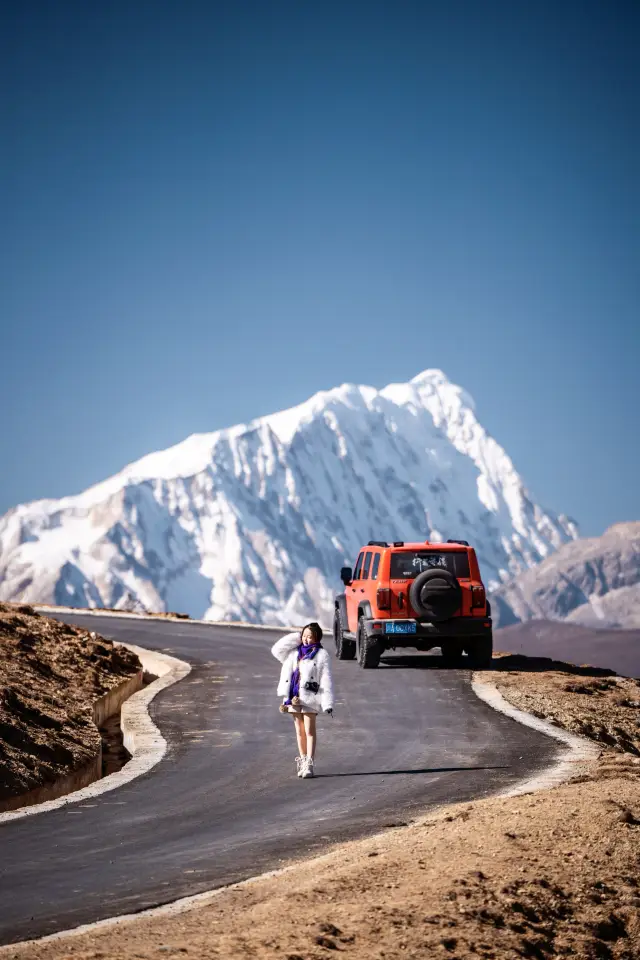 Self-driving to the City in the Sky, Litang 2-day tour loop