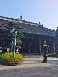 當田園風光已不知道去哪裡了我們可以選擇國保寶光寺上香禮佛