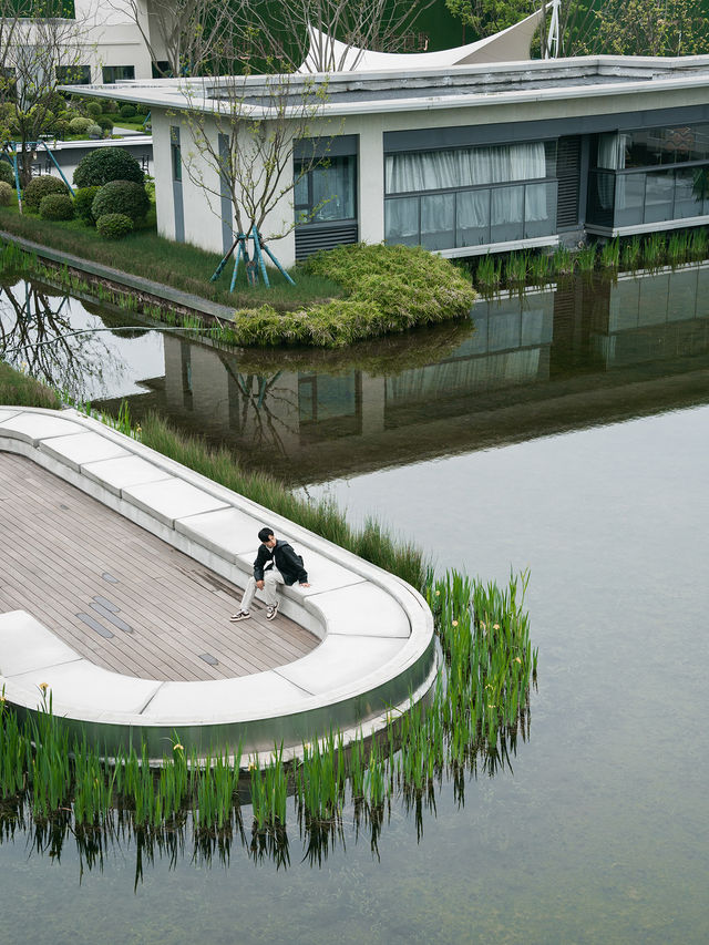 成都藏在「浮島藝術展」小眾且免費公園城