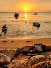 🏝️ Phu Quoc: Vietnam's Largest Island with a Twist 🇻🇳