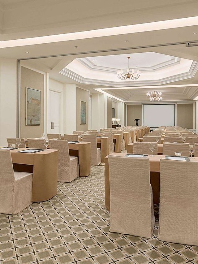 🌟 Manila's Marvel: Discovery Primea's Luxurious Comfort 🌟