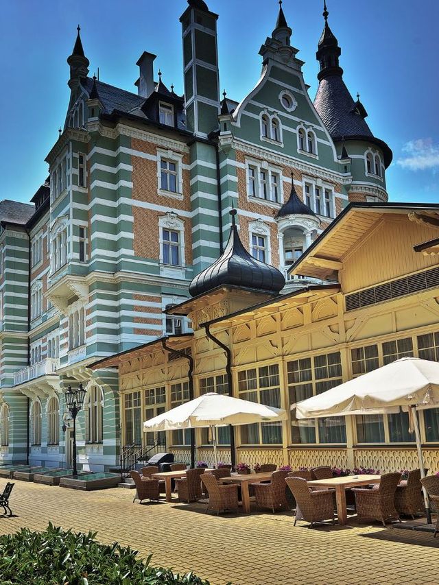 🌟 Karlovy Vary's Hidden Gem: Savoy Westend 🌟