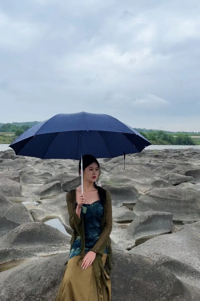 Mianyang Jiangyou Strange Stone Beach: A water play and photography resort, a natural wonder, free to play! 