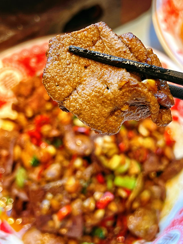 工作日仍要排隊吃飯的湘菜館子！