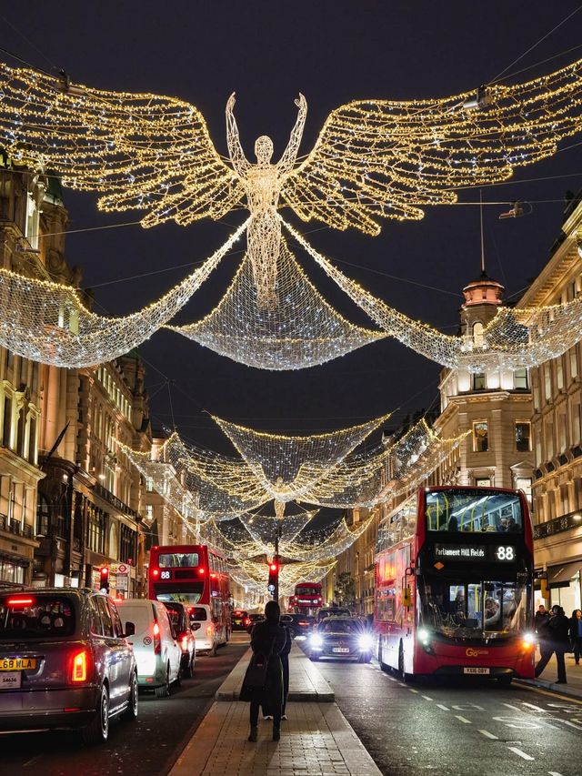 Can't imagine how beautiful Christmas in London will be this year...