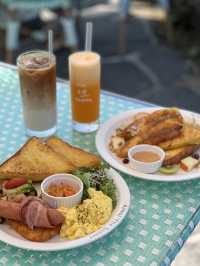 Discover My Favorite Coffee Shop in Aewol, Jeju Island!