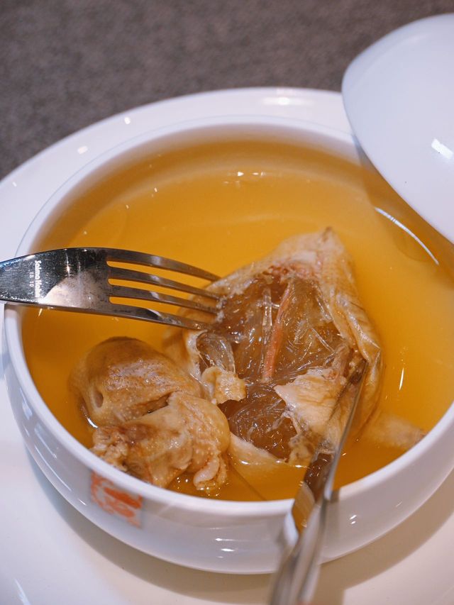 周末高級約飯品嚐舌尖上的新潮汕菜美味。