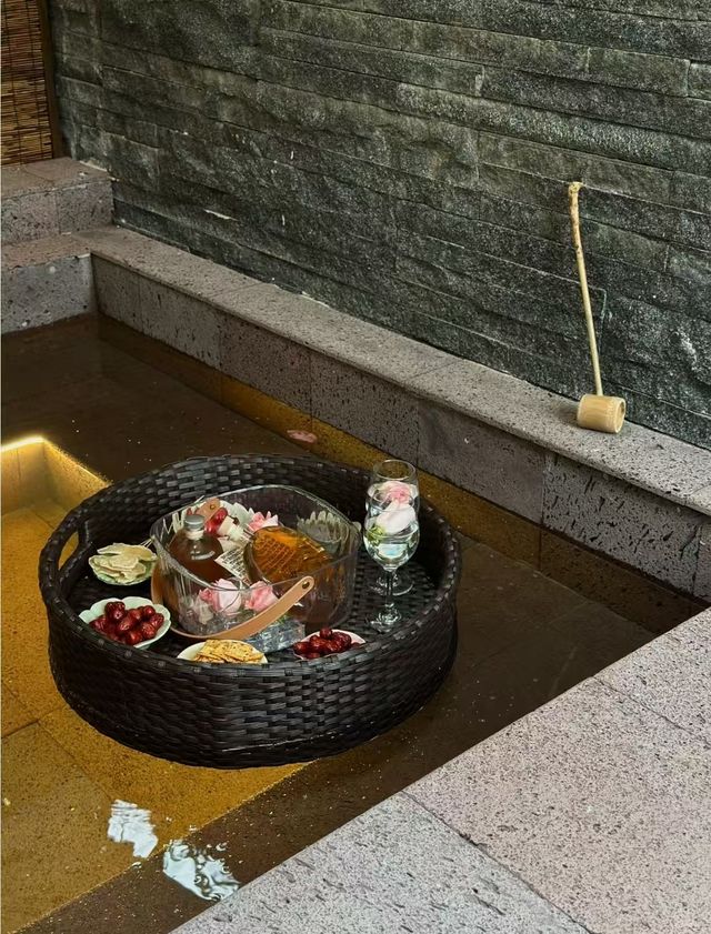徐州！雲龍湖！全家二刷的私湯酒店！