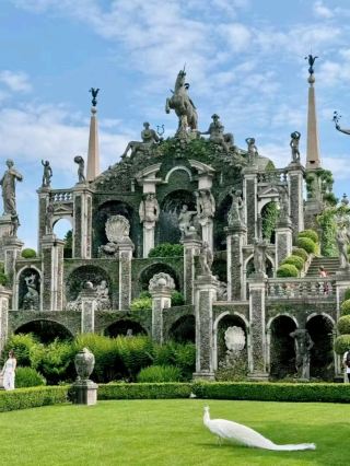 Backyard of God, Isola Bella 😍