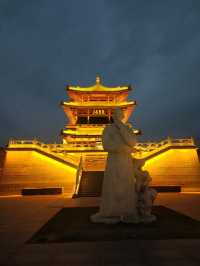 先有琵琶行還是先有琵琶亭？夜色醉人