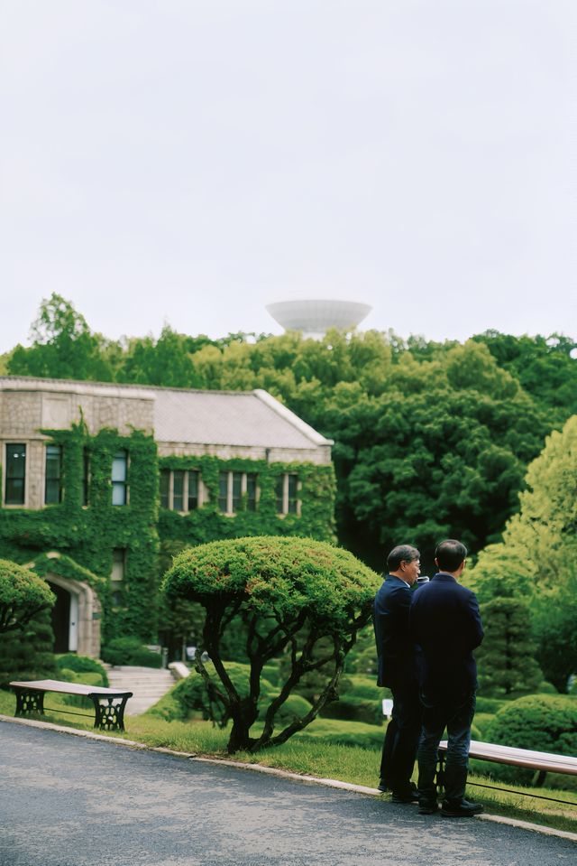 在首爾逛韓國知名大學-梨大&延大