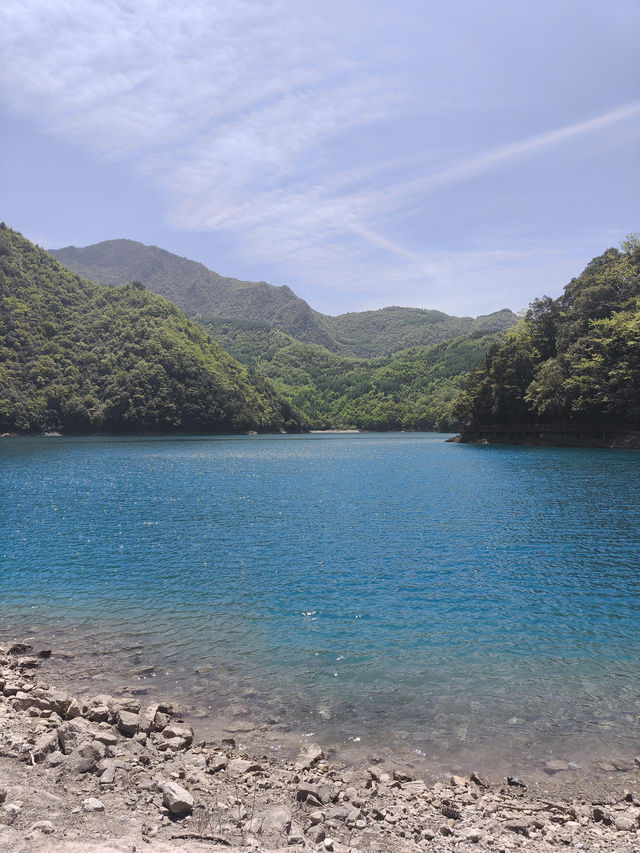 一泓山海：文縣天池畔的星辰往事