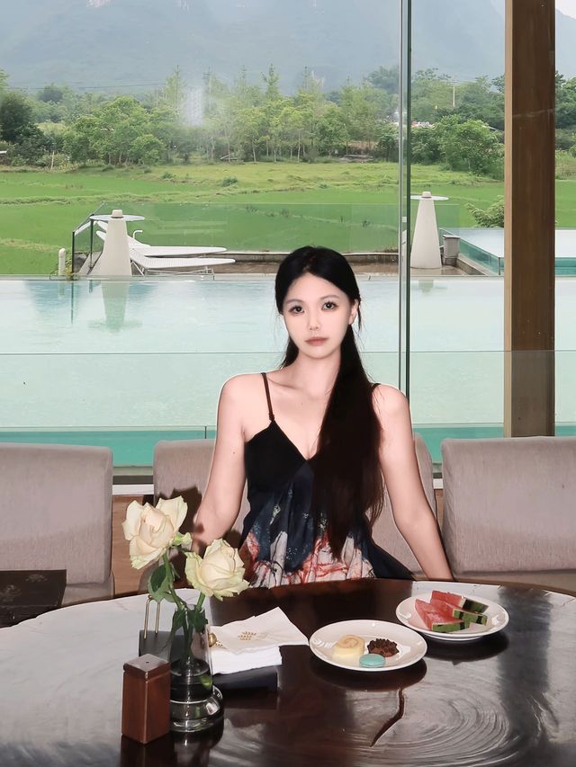 係陽朔最浪漫嘅酒店……山水畫卷