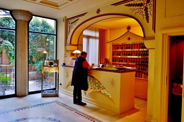 米蘭麗澤西酒店 | 藏於復古中的舒適