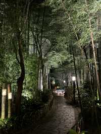 修善寺嘅新井旅館令浸溫泉睇螢火蟲變得輕鬆愜意