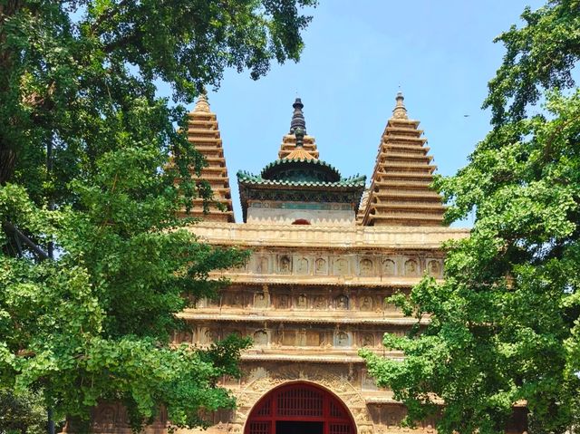 去咗4次五塔寺，終於玩到明！