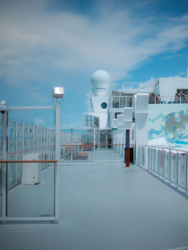 🛳️ Cruise Getaway 🤍 | 4D3N on Genting Dream