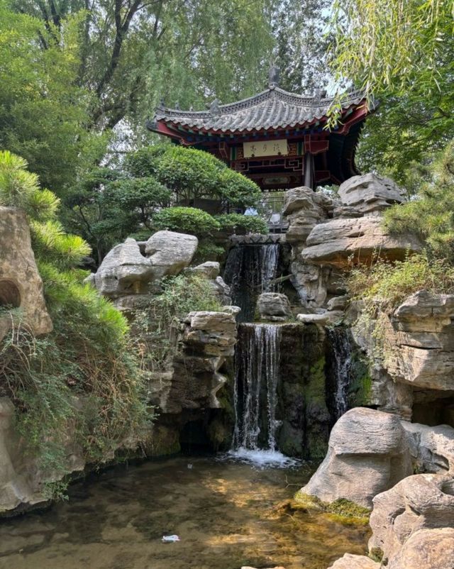 濟南三日遊：探索泉城魅力，暢享歷史人文之旅​
濟南，這座充滿魅力的城市，素有「泉城」的美譽。趵突