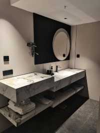 Chongqing Lianglukou | Prime Spot by Metro! Surrounded by Attractions! Free City Views!