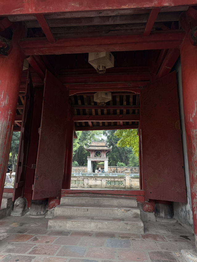 Temple of Literature 