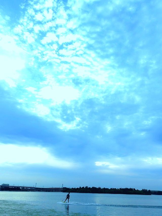 丁香湖公園序