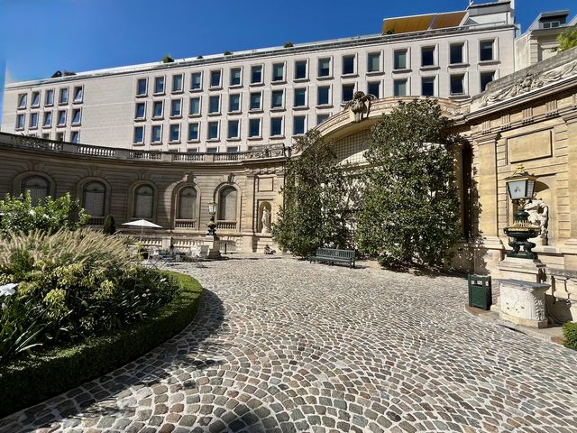 Exploring 19th-Century Luxury Exploring 19th-Century Luxury