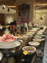 百元出頭的聖誕自助大餐!這家酒店卷麻了