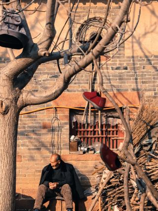 Exploring Linfeng Village | 600 Years of History at the Red Stone Castle in Central China