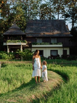 โรงแรมโฟร์ซีซั่นส์ เชียงใหม่ ประเทศไทย | สวรรค์แห่งนี้ที่ล้อมรอบด้วยทุ่งนาข้าวช่างงดงามเหลือเกิน