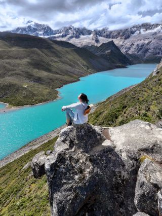 Baimalin Lake, Tibet | The holy lake with "blue tears" missed by 99% of tourists, a 2-hour hike to embrace the reflection of snow-capped mountains