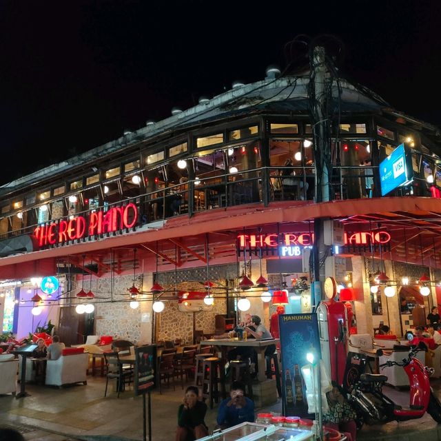 Pub Street หน้าหนาว