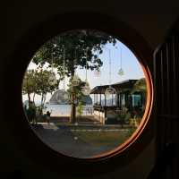 M Leaf Cafe