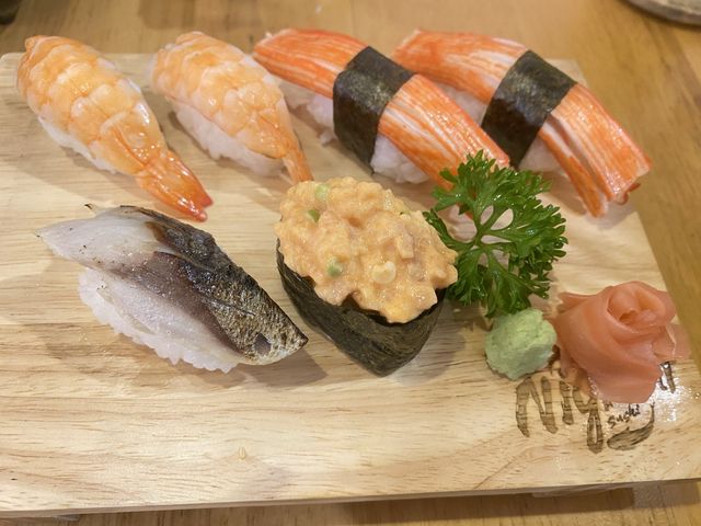 ไปกินซูชิบางแสนกัน🥢🍙🍣