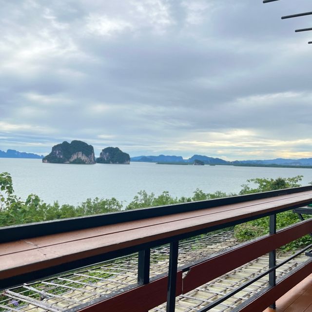 Ao Luek Ocean View Cafe 