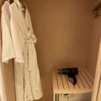 交通方便附近美食又多嘅逸東酒店🏨